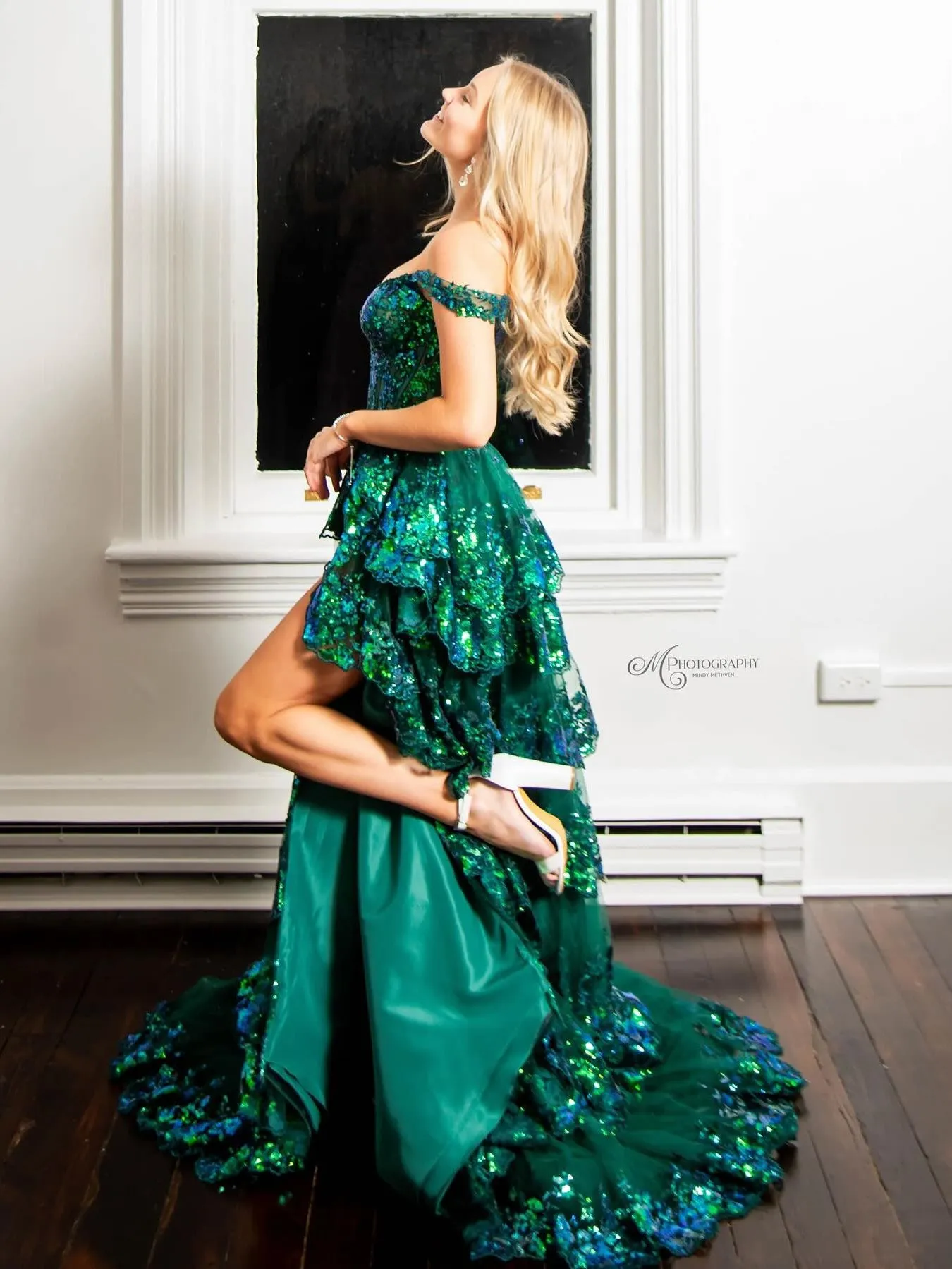 Chic A-line Gorgeous Layered Long Prom Dress Green Sequins Evening Gowns LPK200