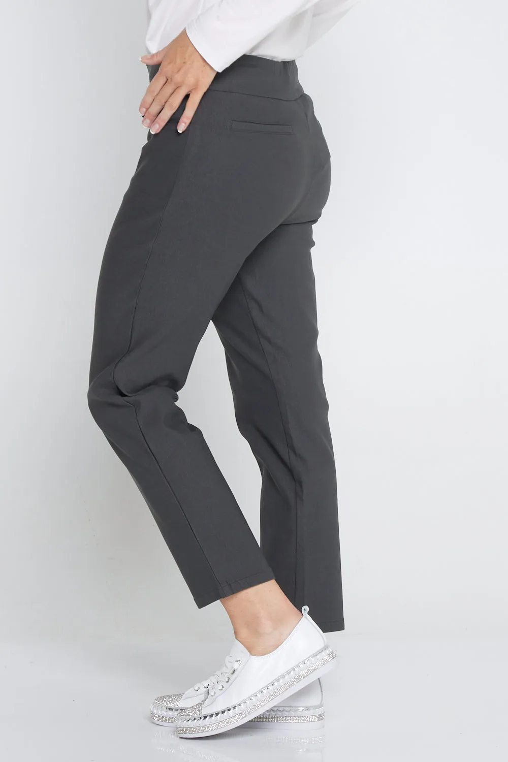 Dana Bengaline Capri Pants - Charcoal