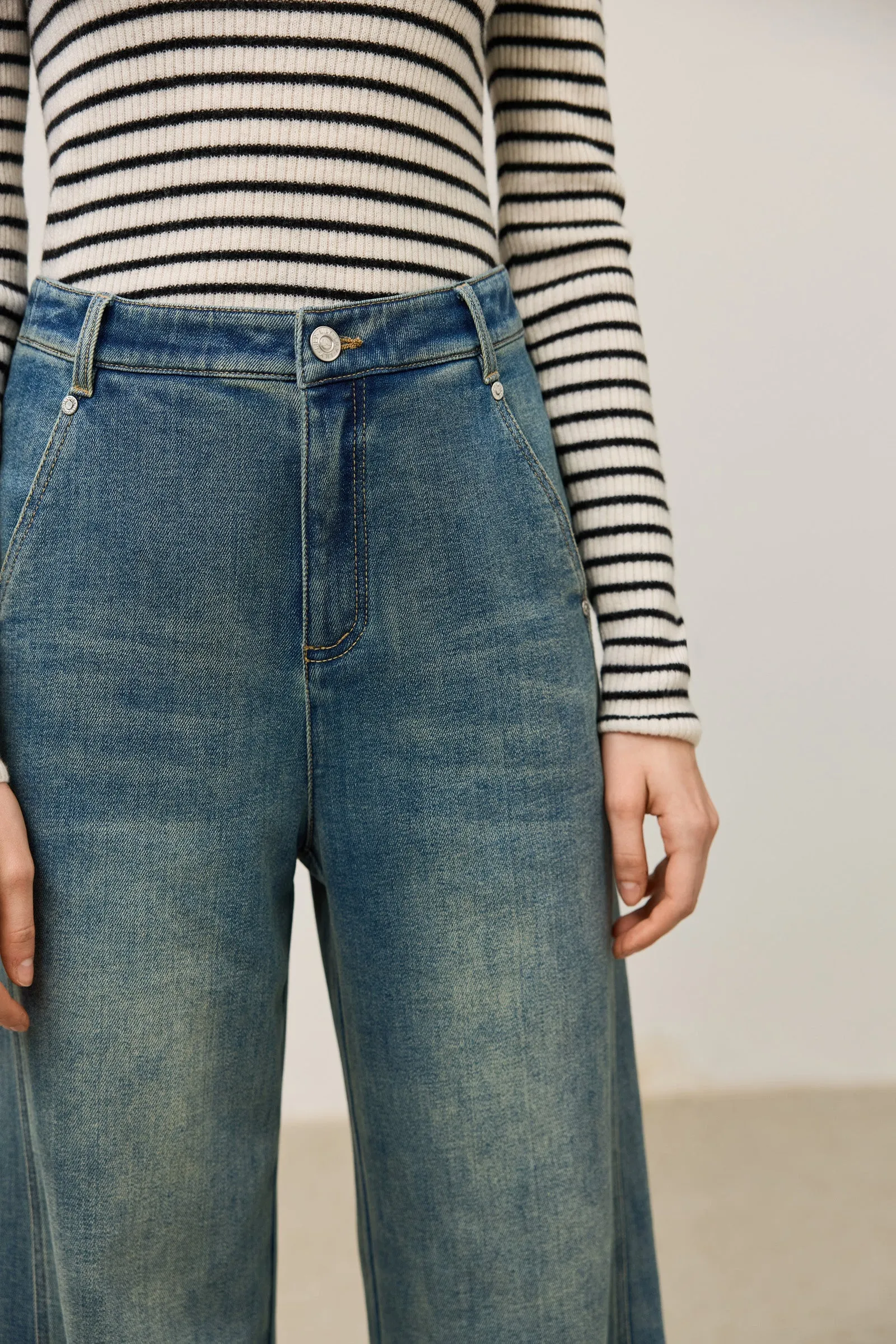 LILY Simple Versatile Straight-Leg Jeans