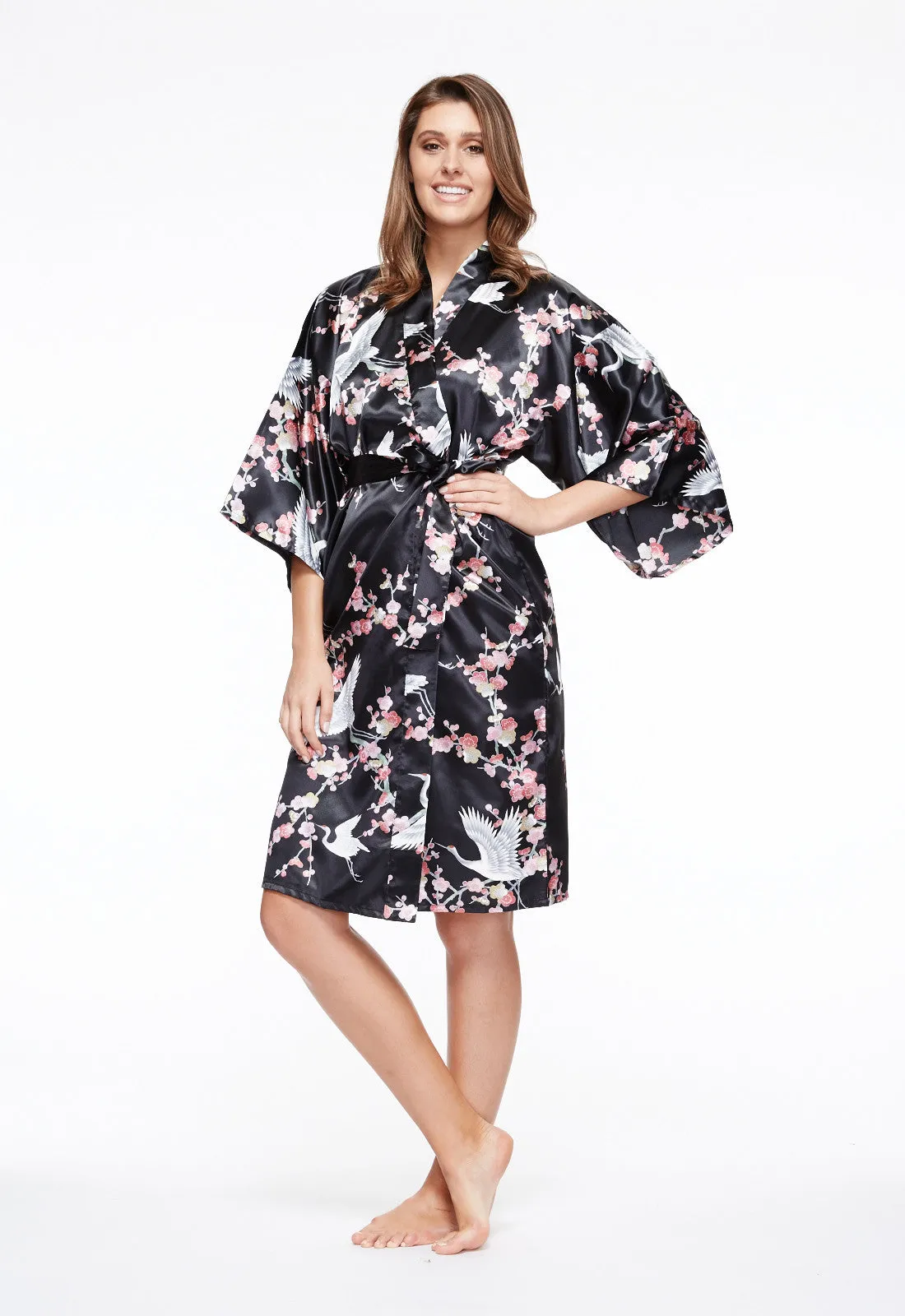 Plum & Crane Short Satin Kimono