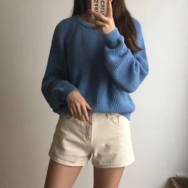 Relaxed Pose Knitted Sweater