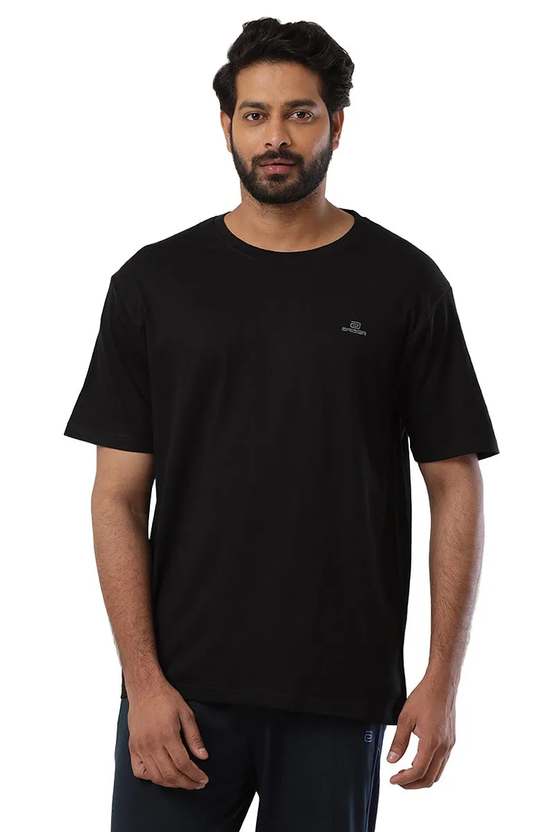 Round Neck - Black Solid T-Shirts For Men | Ariser