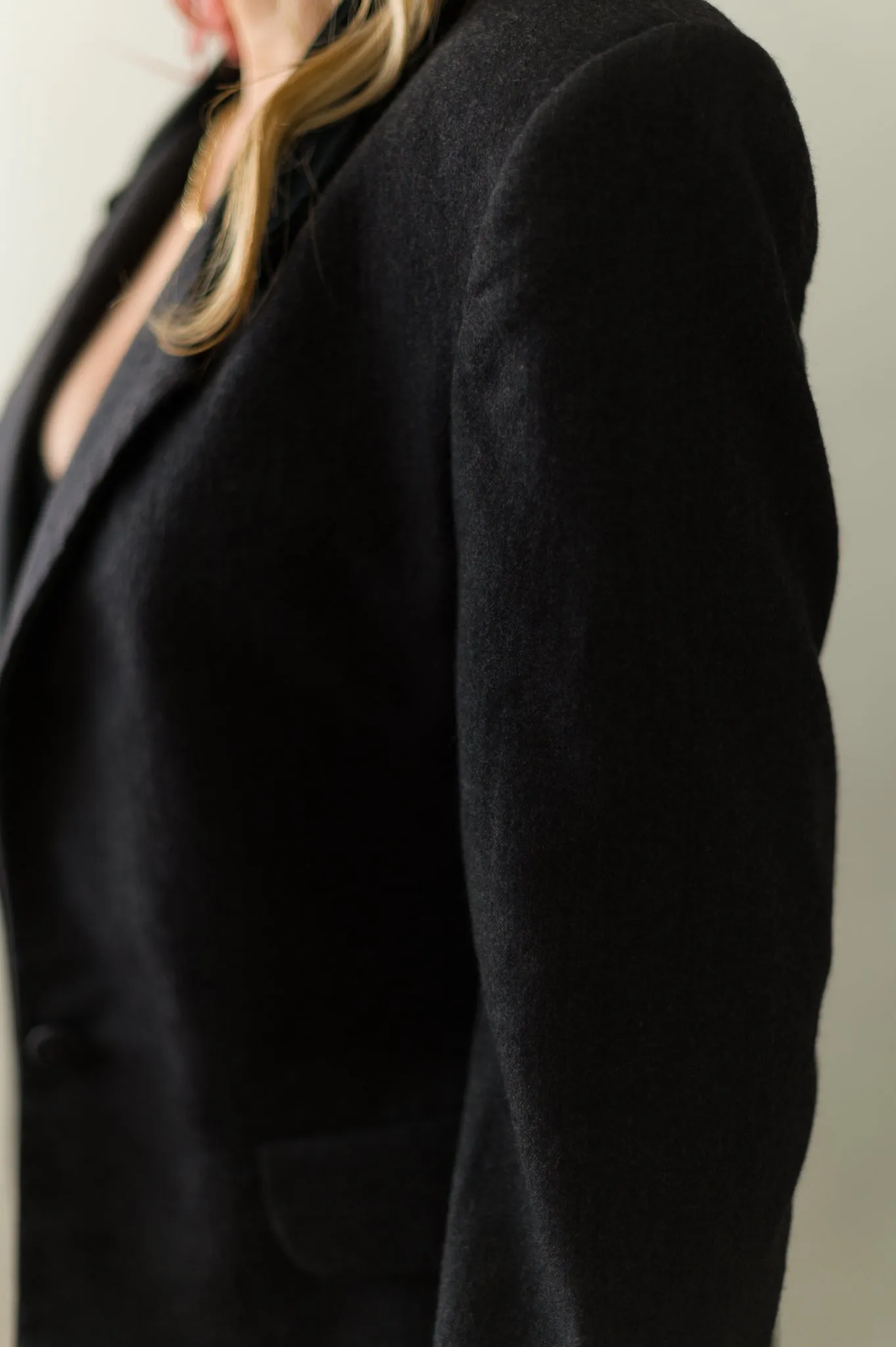 Vintage Black Cropped Blazer